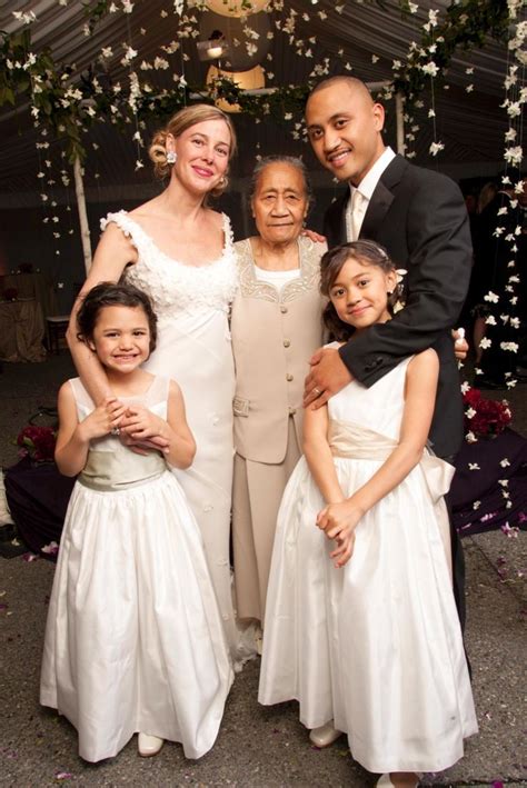 Mary Kay and Vili pose with their daughters on their wedding - Photos - EXCLUSIVE: New photos of ...