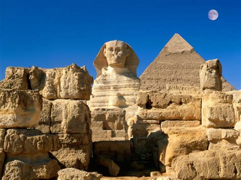 World Famous Landmarks Top 10 mysterious world