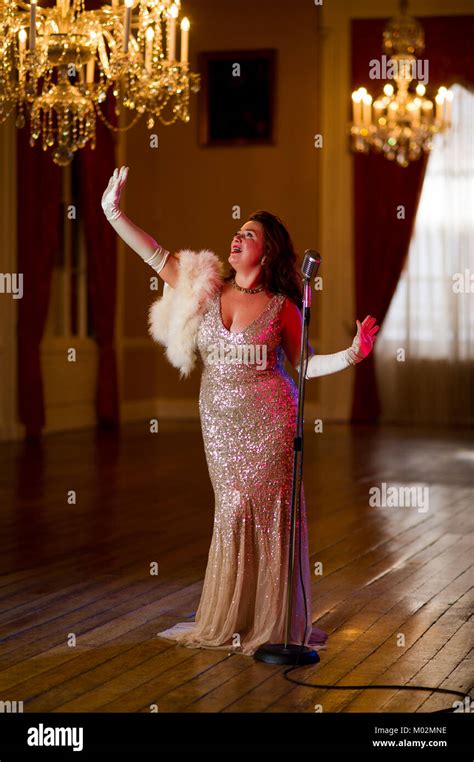 A female 50's style jazz singer Stock Photo - Alamy