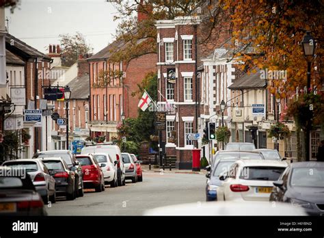 Tarporley village pretty Cheshire Stock Photo - Alamy