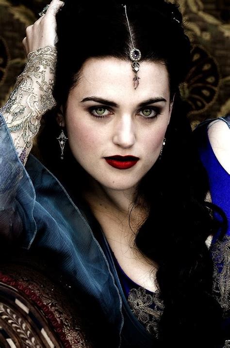 fantasyorfiction | Katie mcgrath, Serie de merlín, Mujeres modelos