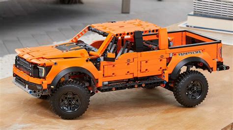 Новый Ford F-150 Raptor скоро можно будет собрать из Lego - читайте в разделе Новости в Журнале ...