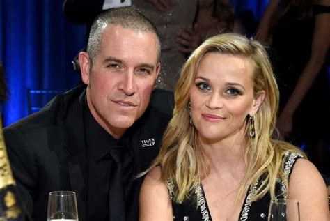 Jim Toth (Reese Witherspoon’s Husband) Biography, Age, Wiki, Height ...