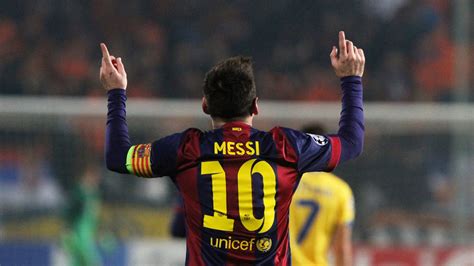 Lionel Messi sets Champions League goal-scoring record - Sports Illustrated