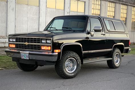 1990 Chevrolet K5 Blazer V1500 Silverado 4x4 for sale on BaT Auctions ...