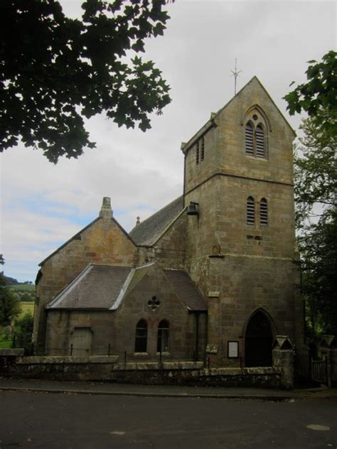 Church of the Holy Cross, Chatton © Graham Robson cc-by-sa/2.0 :: Geograph Britain and Ireland