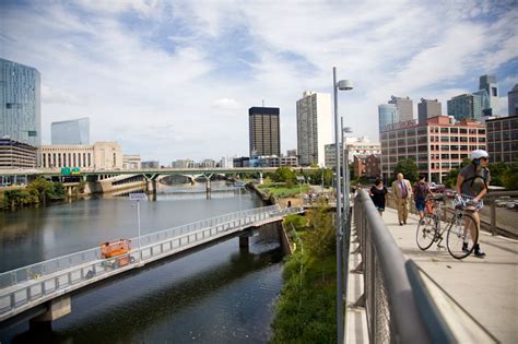 Top Reasons To Visit The Awesome New Schuylkill Banks Boardwalk — Visit Philadelphia ...