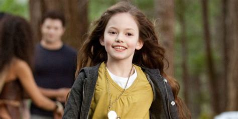 What Type Of Immortal Is Renesmee Cullen In Twilight? What Are Her ...