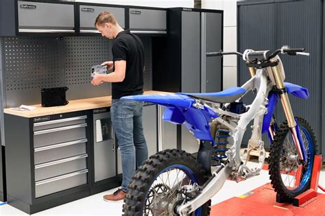 New electric dirt bike unveiled, produced via Yamaha motorcycle partnership | Electrek