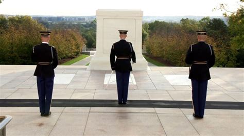 The Tomb of the Unknown Soldier opens rare opportunity to visitors