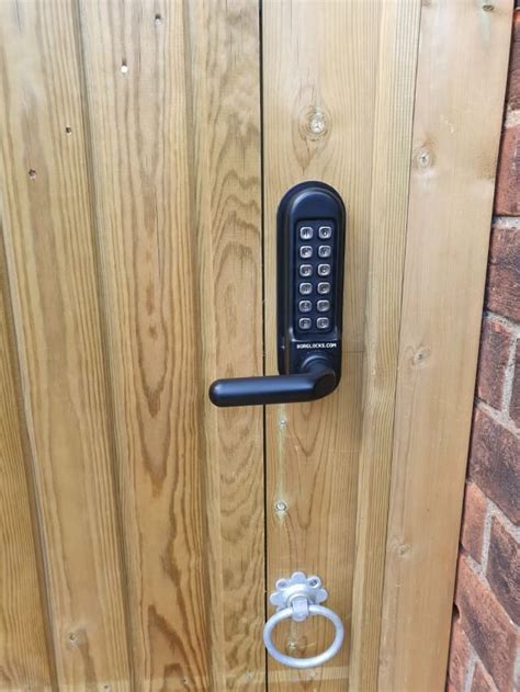 What is the Best Lock for a Garden Gate? - IKS Locksmiths