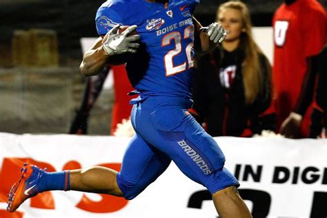 Boise State stops Utah's bowl win streak, wins going away, 26-3 - One Bronco Nation Under God