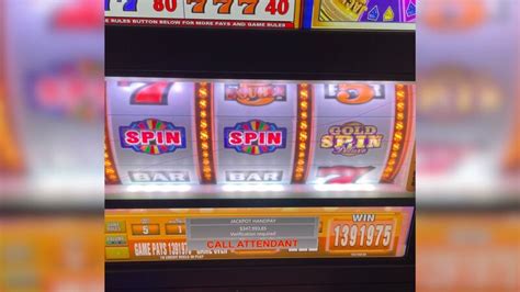 Slots player turns $2.50 bet into nearly $348K after hitting jackpot at ...