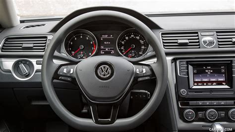 2016 Volkswagen Passat S (US-Spec) - Interior | Caricos