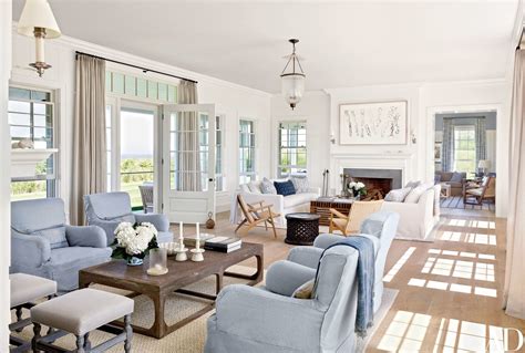 See How Victoria Hagen Preserved the New England Charm of her Nantucket Getaway | Coastal style ...