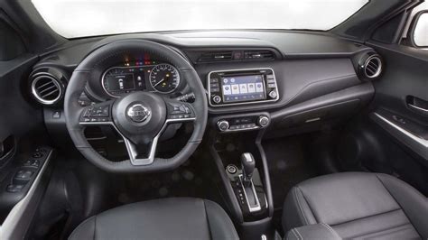 Primera imagen del interior del nuevo Nissan Kicks | Parabrisas