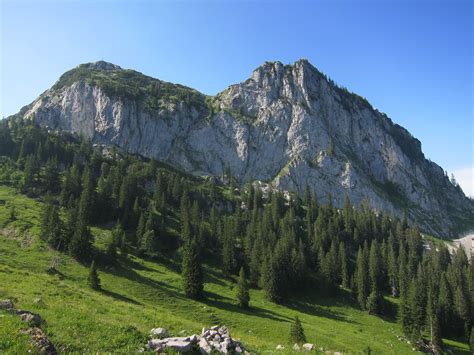 Dancin' down them dirty, dusty trails...: Hiking in the Bavarian Alps