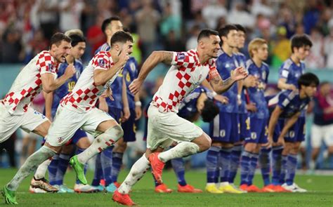 Fans Rip Into Japanese Soccer Team After They Self-Destruct During ...