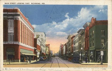 Main Street Looking East Richmond, IN Postcard