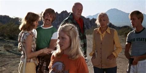 Horror Movie Review: The Hills Have Eyes (1977) - GAMES, BRRRAAAINS & A HEAD-BANGING LIFE