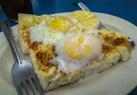 This Could Be the Best Roti Bakar Stall in George Town - Penang Insider