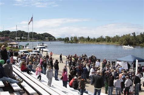 New farmers market, riverfront restaurant proposals sought by city of ...