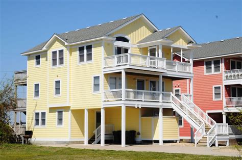 A perfect Outer Banks, NC 6-bedroom House rental in South Nags Head located Semi-Oceanfront ...