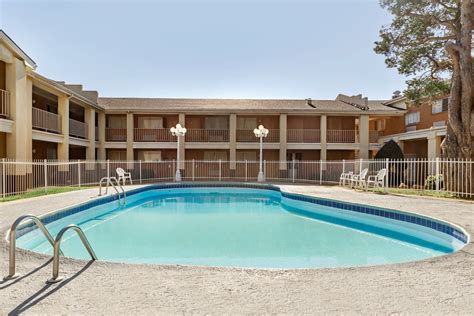 Days Inn by Wyndham Lawton | Lawton, OK Hotels