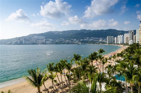 Acapulco Weather: Average Temperatures and Climate Information | Temperatures