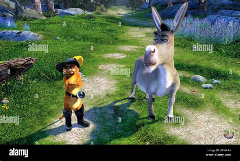 PUSS IN BOOTS & DONKEY SHREK 2 (2004 Stock Photo, Royalty Free Image: 31187020 - Alamy