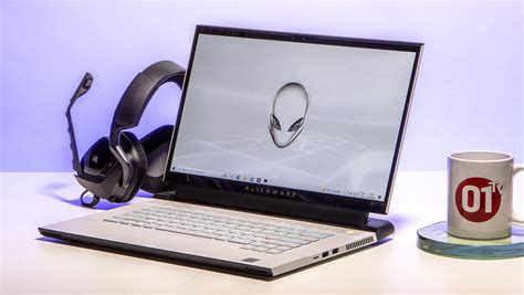 Comparatif Dell Alienware m15 R4 contre hp Omen 15 (15-ek0021nf ...