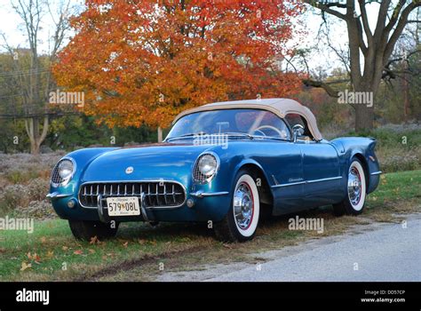 1953 Corvette blue Stock Photo - Alamy