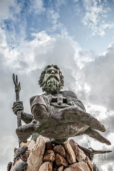 King Neptune Statue Virginia Beach Photograph by Leslie Banks