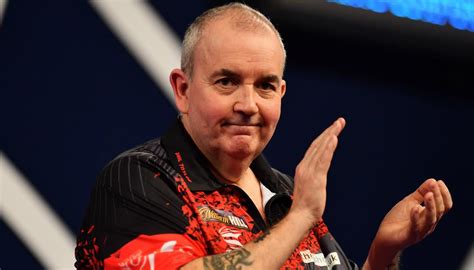 As it happened: PDC World Darts Championship final - Phil Taylor vs Rob Cross | Newshub