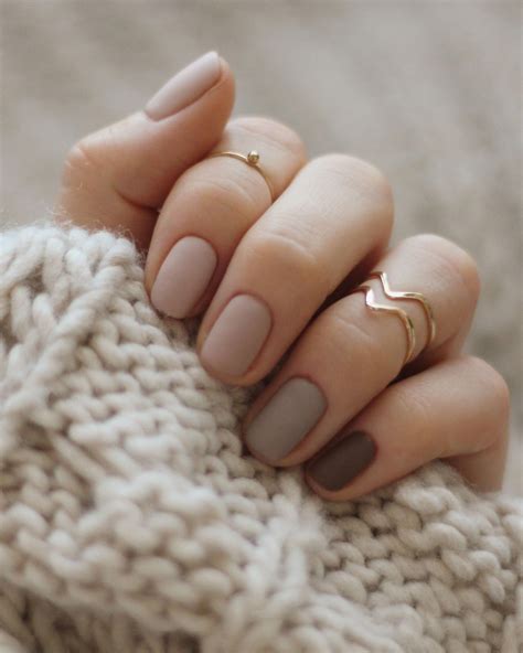 Short Nail Designs | Beige nails, Nail colors, Nails inspiration