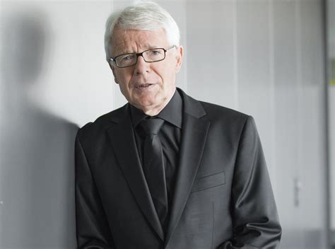 After more than 20 years, Dortmund's president steps down