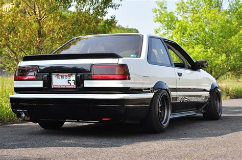 トヨタ AE86 トレノ // ヘラフラッシュ関西 Toyota AE86 Trueno // at Hellaflush Kansai | AE86 | Pinterest | 関西、トヨタ ...