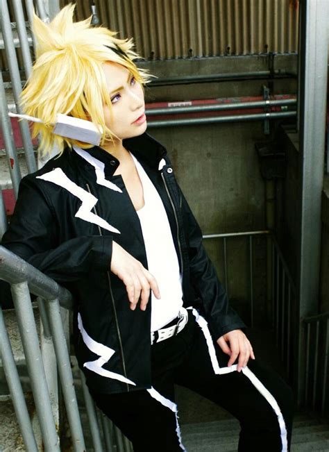 My Hero Academia - Kaminari Denki | ベストなコスプレ, コスプレのアイデア, コスプレ