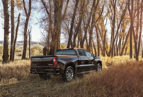 2021 Chevrolet Silverado Redline Edition Allegedly Becoming Available Soon - autoevolution