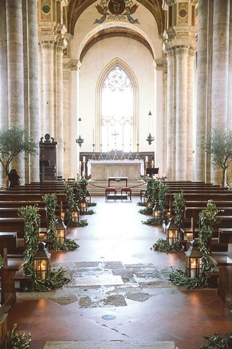 18 Church Pew Ends Wedding Aisle Decoration Ideas to Love