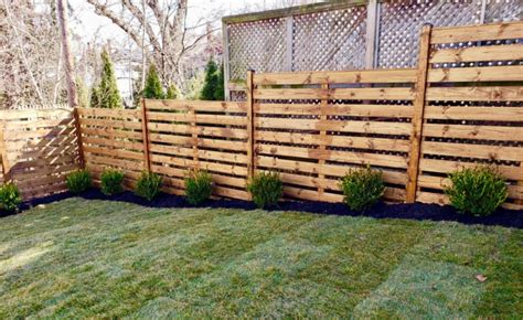 Modern Horizontal & Vertical Fence Design Ideas - A Home Crafter