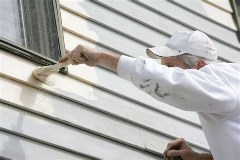 How to Prep and Paint Vinyl Siding | Painting vinyl siding, Painting ...