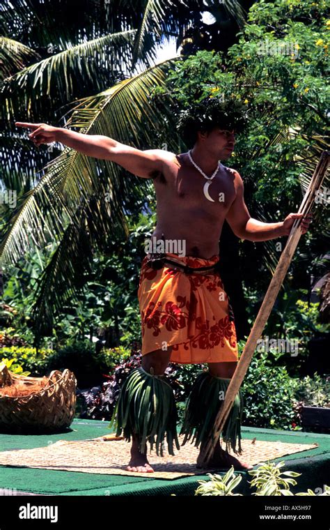 Polynesian Cultural Center Samoa Tribe Village in Hawaii USA Stock ...