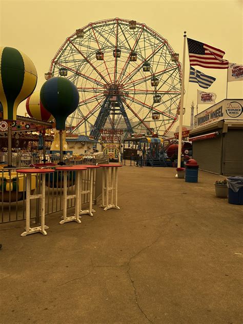 Asad أسد 🗽🍎 on Twitter: "If you’re wondering what Coney Island looks like, I took these in the ...
