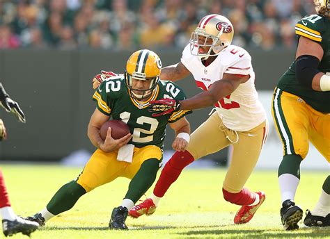 Packers vs. 49ers: Rodgers returns home to Bay Area as Kaepernick makes playoff debut - CBS News