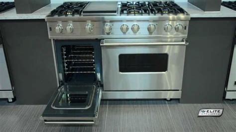 In this #VikingRange Professional Series range review video, Elite Appliance explains the ...