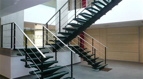 CENTRE STRINGER STAIRS | An Architect Explains | ARCHITECTURE IDEAS