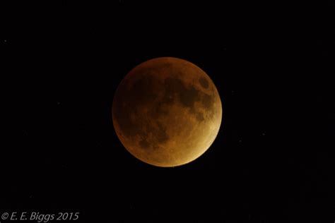 How to photograph a harvest moon lunar eclipse - Canon Community