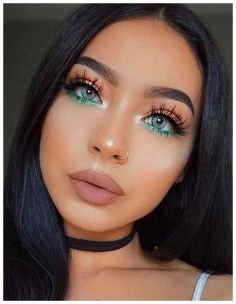 40+ Perfect Green Eye Makeup Ideas | Black girl makeup, Makeup for green eyes, Makeup looks