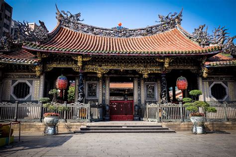 Longshan Temple #taipei #taiwan | Taipei, Taiwan travel, Taiwan